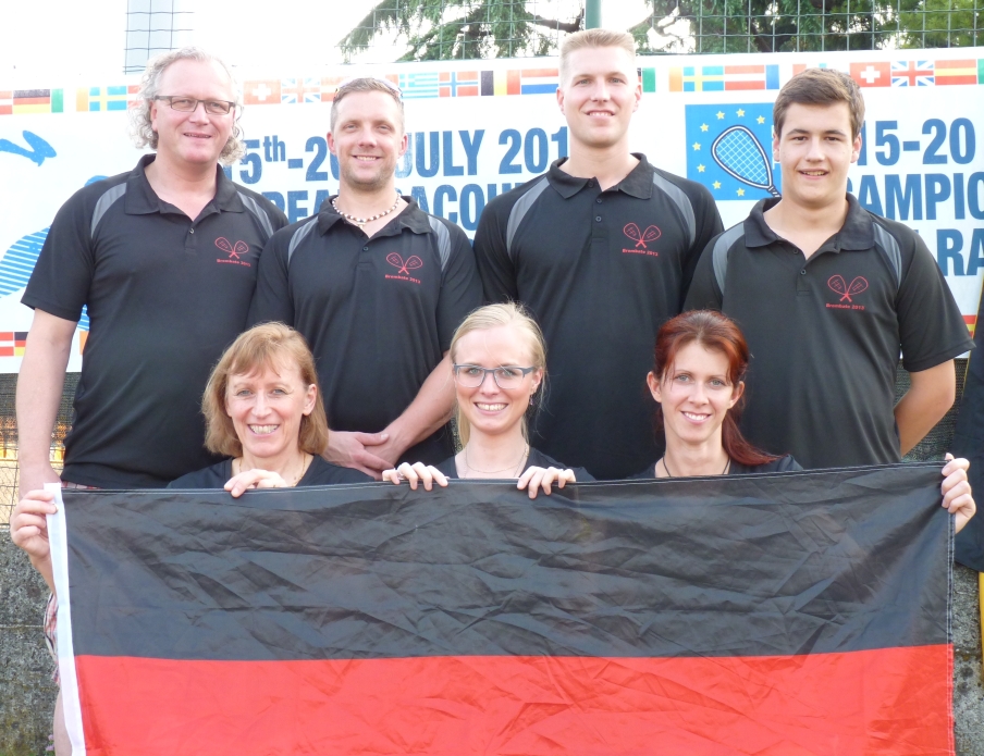 Mehr über den Artikel erfahren Es ist EM !!